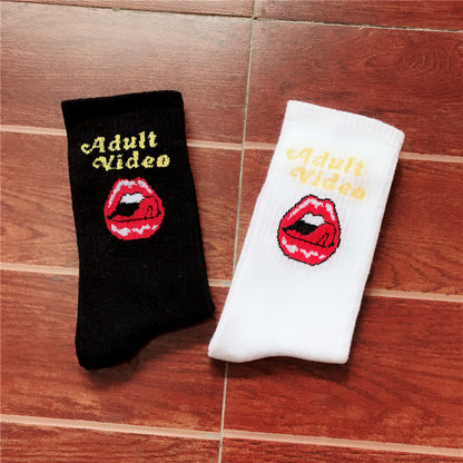 Trend INS hip hop socks Europe and the United States street fashion skateboarding couple long socks female male letters lip socks
