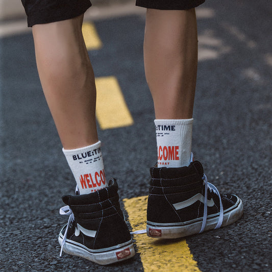 Autumn and winter new cotton tube socks Korean letter men and women trend couple socks street skateboard sports socks